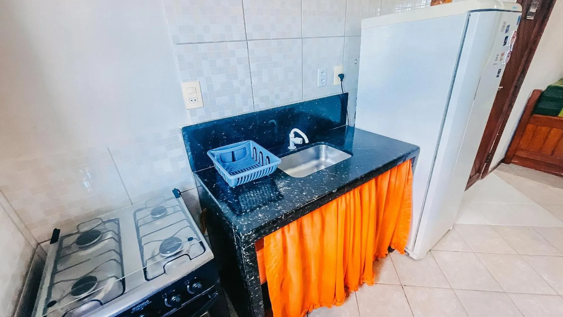 Aptos Com 3 Quartos Sendo 1 Suite, No Residencial Lacorte, Condominio Com Piscina, Area Gourmet Localizado A Poucos Metros Da Praia De Taperapua 포르투세구로 펜션