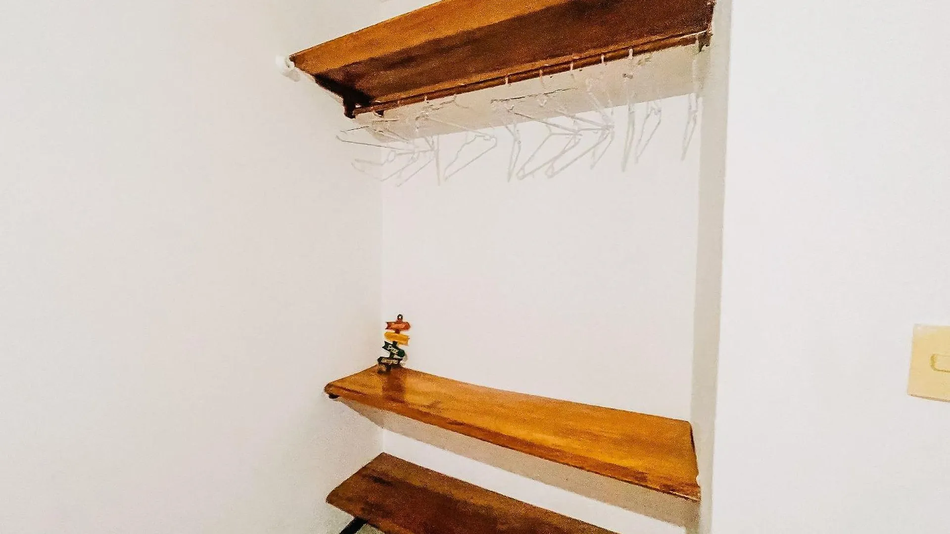 Aptos Com 3 Quartos Sendo 1 Suite, No Residencial Lacorte, Condominio Com Piscina, Area Gourmet Localizado A Poucos Metros Da Praia De Taperapua 포르투세구로 펜션