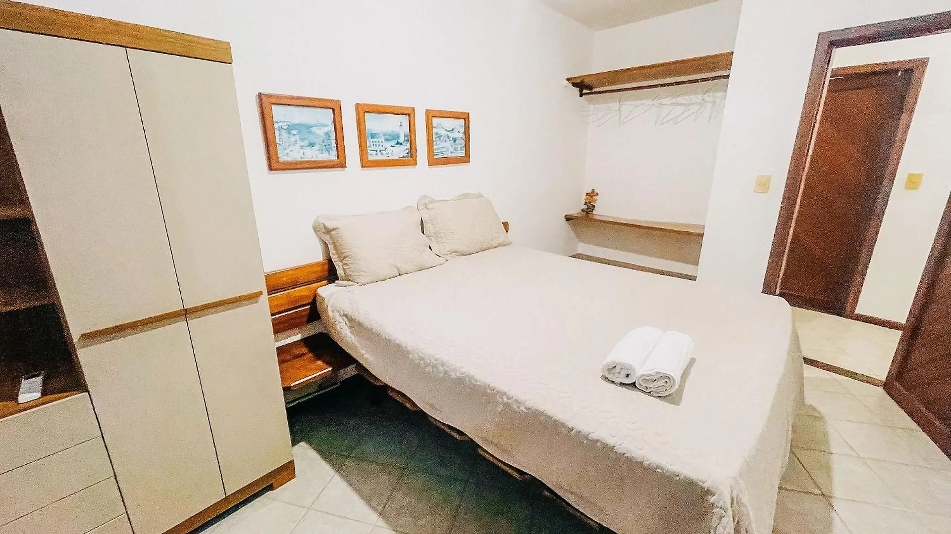 Aptos Com 3 Quartos Sendo 1 Suite, No Residencial Lacorte, Condominio Com Piscina, Area Gourmet Localizado A Poucos Metros Da Praia De Taperapua 포르투세구로