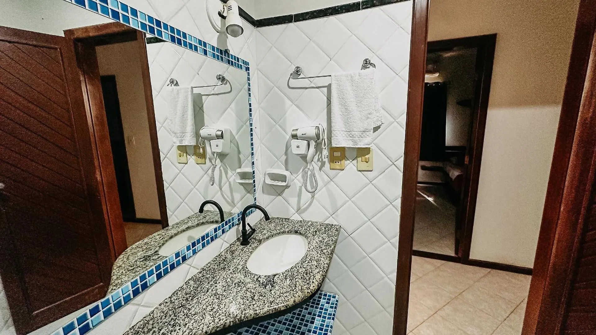 Aptos Com 3 Quartos Sendo 1 Suite, No Residencial Lacorte, Condominio Com Piscina, Area Gourmet Localizado A Poucos Metros Da Praia De Taperapua 포르투세구로 0*,